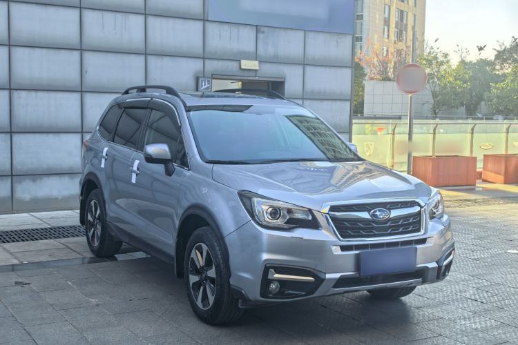 Used Subaru Forester 2016 2.5i Luxury Navigation Edition Exterior 2