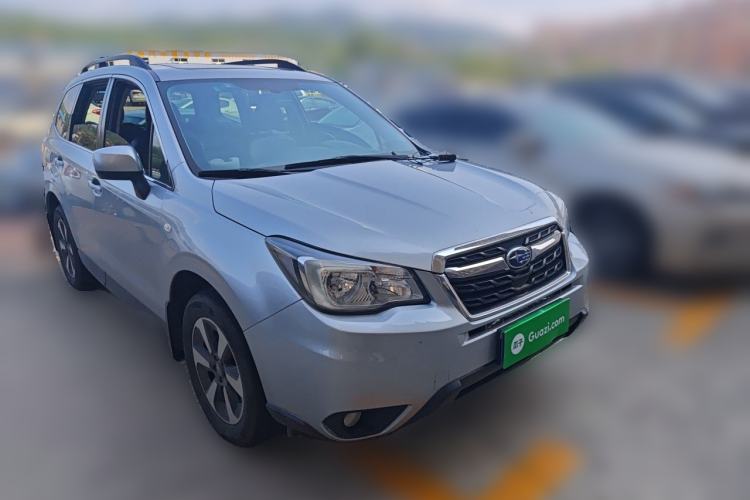 Used Subaru Forester 2016 2.0i Luxury Navigation Edition Front Right 45 Deg