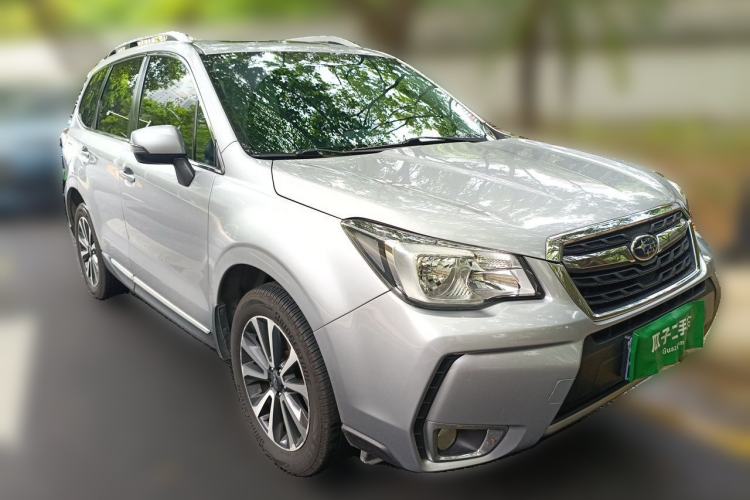 Used Subaru Forester 2016 2.0i Fashion Navigation Edition Front Right 45 Deg