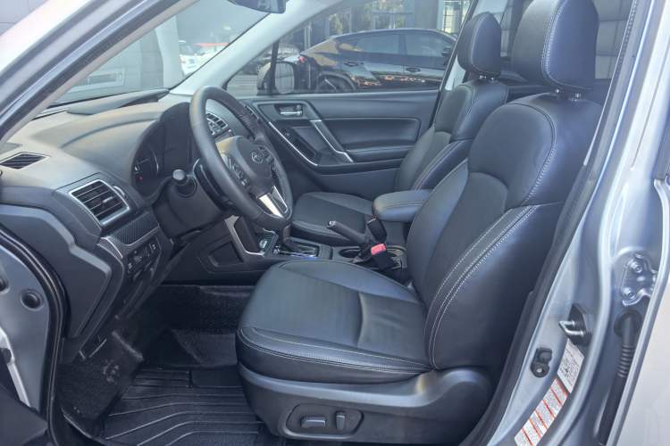Used Subaru Forester 2016 2.5i Luxury Navigation Edition Left Front Seat