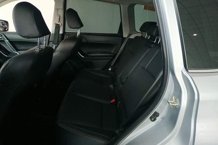 Used Subaru Forester 2016 2.0i Fashion Navigation Edition Left Rear Seat