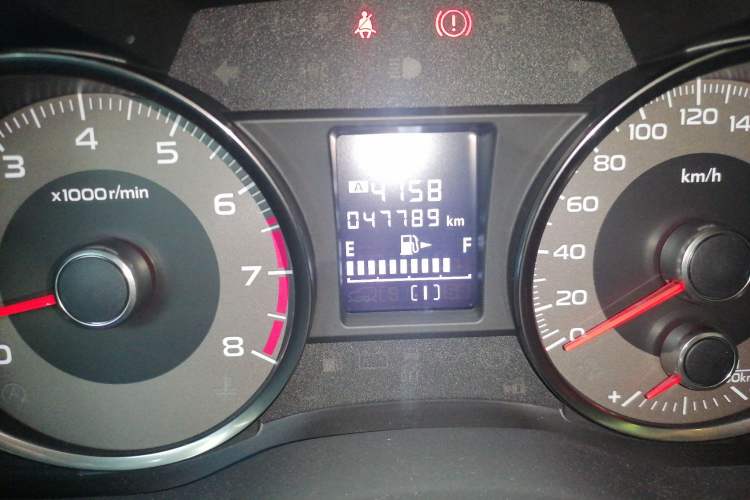 Used Subaru Forester 2016 2.0i Fashion Navigation Edition Odometer Close Up
