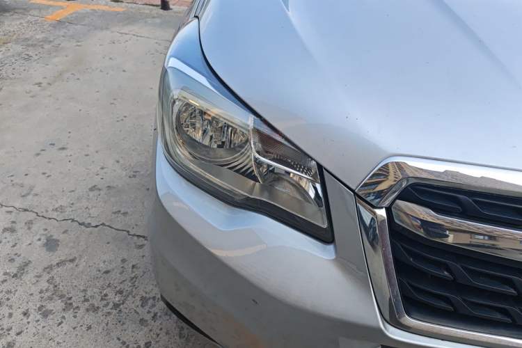 Used Subaru Forester 2016 2.0i Luxury Navigation Edition Right Front Headlight