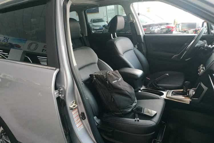 Used Subaru Forester 2016 2.0i Fashion Navigation Edition Right Front Seat