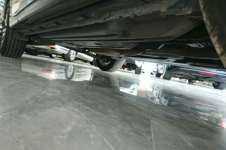 Used Subaru Forester 2016 2.0i Fashion Navigation Edition Right Side Sill