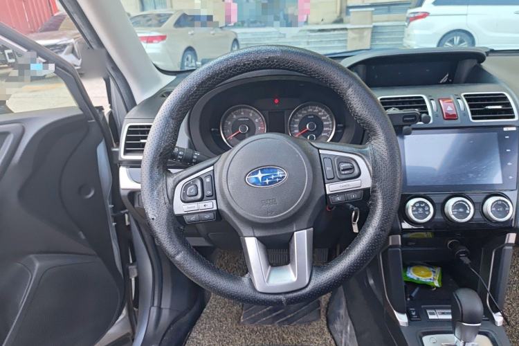 Used Subaru Forester 2016 2.0i Luxury Navigation Edition Steering Wheel