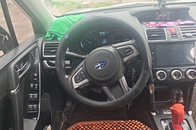 Used Subaru Forester 2016 2.5i Luxury Navigation Edition Steering Wheel
