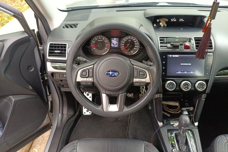 Used Subaru Forester 2016 2.0i Fashion Navigation Edition Steering Wheel