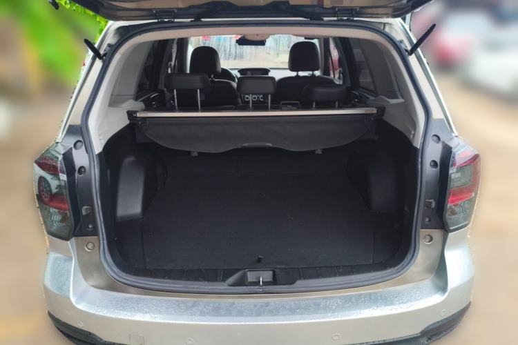 Used Subaru Forester 2016 2.5i Luxury Navigation Edition Trunk