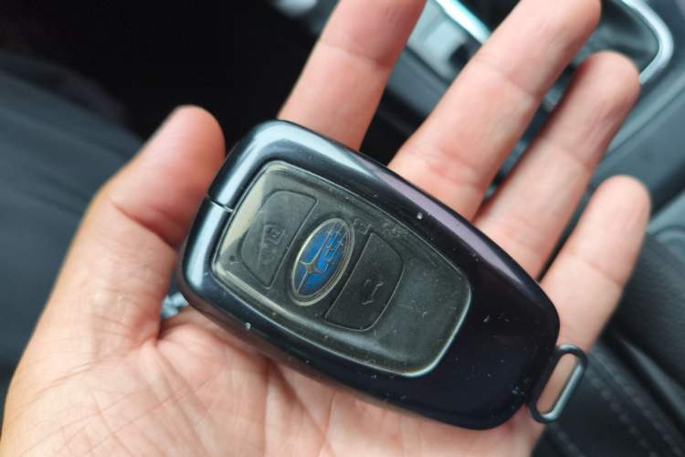 Used Subaru Forester 2016 2.5i Luxury Navigation Edition Vehicle Key