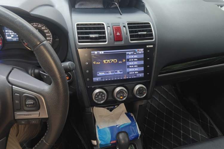 Used Subaru Forester 2016 2.0i Fashion Navigation Edition Audio And AC Panel