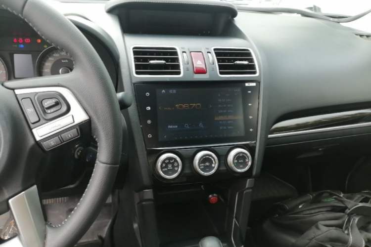Used Subaru Forester 2016 2.0i Luxury Navigation Edition Audio And AC Panel