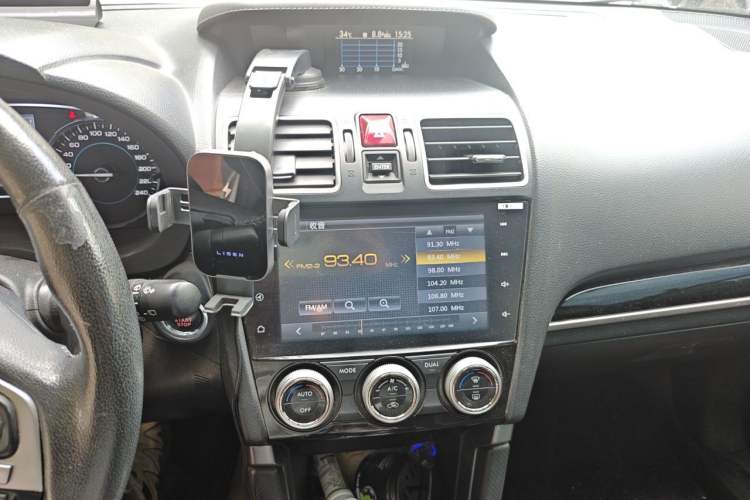Used Subaru Forester 2016 2.5i Prestige Navigation Edition Audio And AC Panel