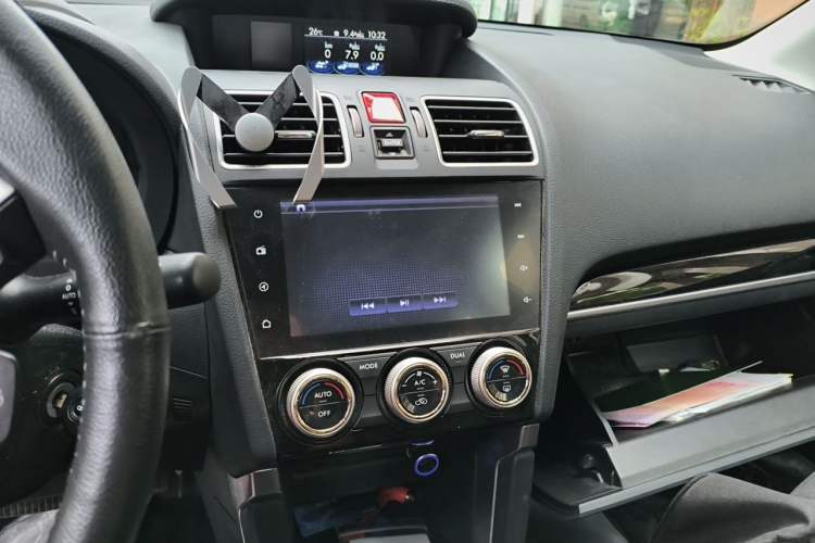 Used Subaru Forester 2016 2.5i Luxury Navigation Edition Audio And AC Panel