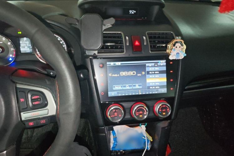 Used Subaru Forester 2016 2.0i Fashion Navigation Edition Audio And AC Panel