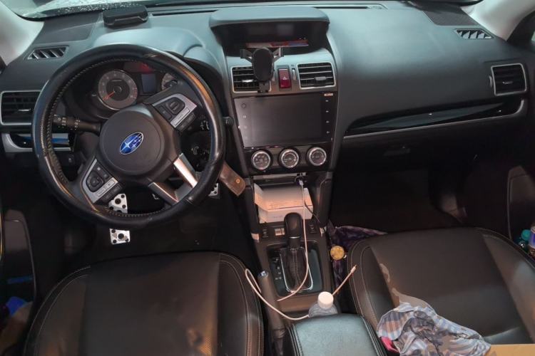 Used Subaru Forester 2016 2.0i Fashion Navigation Edition Center Console