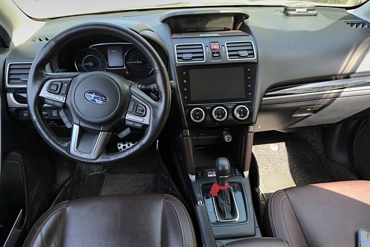 Used Subaru Forester 2016 2.5i Prestige Navigation Edition Center Console