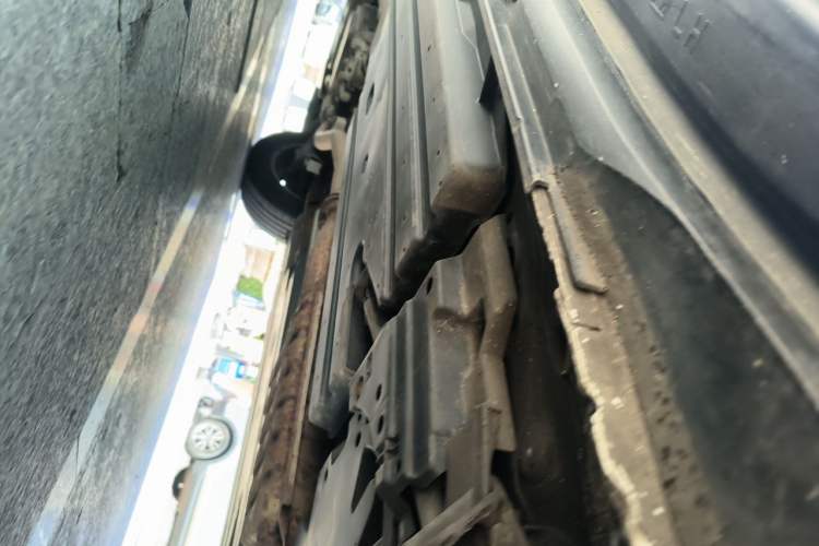Used Subaru Forester 2016 2.0i Luxury Navigation Edition Chassis Rear Left