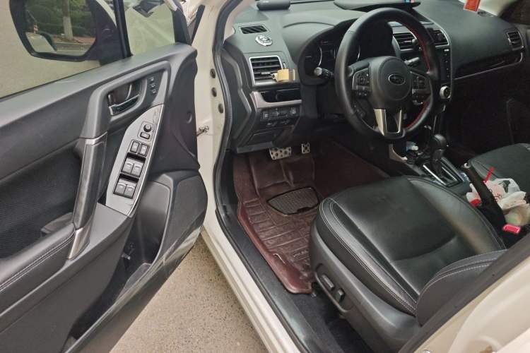 Used Subaru Forester 2016 2.5i Prestige Navigation Edition Driver Seat