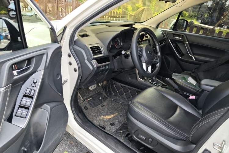 Used Subaru Forester 2016 2.0i Fashion Navigation Edition Driver Seat