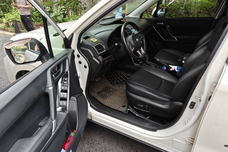 Used Subaru Forester 2016 2.0i Fashion Navigation Edition Driver Seat