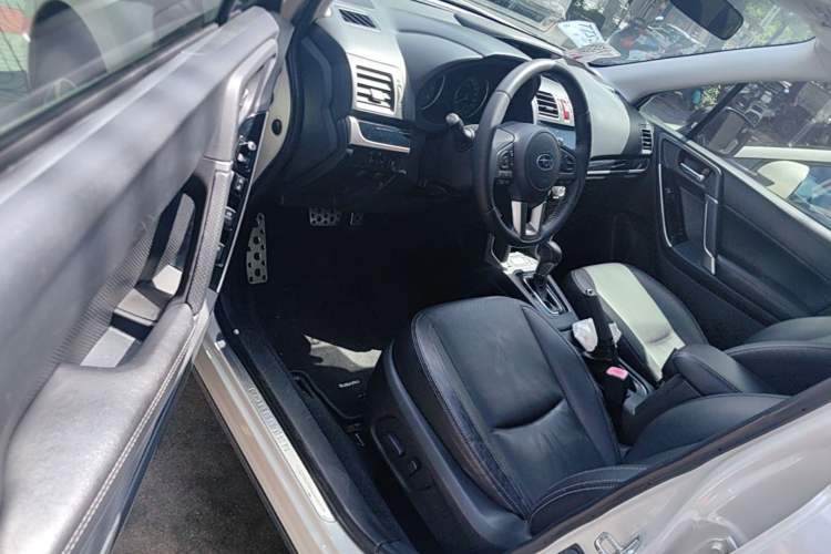 Used Subaru Forester 2016 2.0i Fashion Navigation Edition Driver Seat