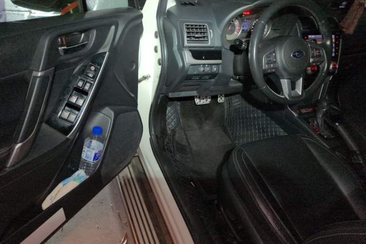 Used Subaru Forester 2016 2.0i Fashion Navigation Edition Driver Seat