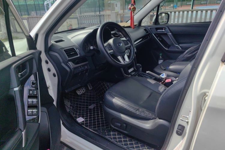 Used Subaru Forester 2016 2.0i Fashion Navigation Edition Driver Seat