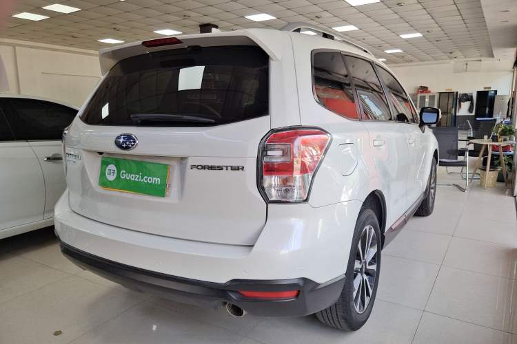 Used Subaru Forester 2016 2.0i Fashion Navigation Edition Exterior 4