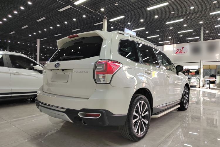 Used Subaru Forester 2016 2.0i Fashion Navigation Edition Exterior 5