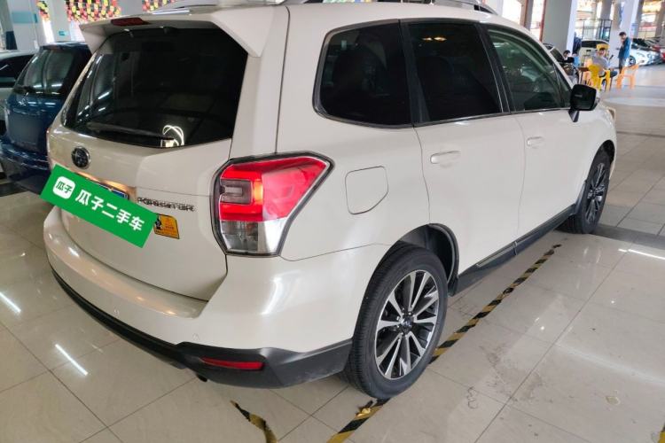 Used Subaru Forester 2016 2.0i Fashion Navigation Edition Exterior 5