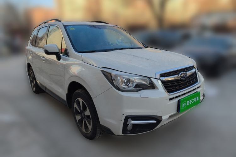 Used Subaru Forester 2016 2.5i Luxury Navigation Edition Front Right 45 Deg