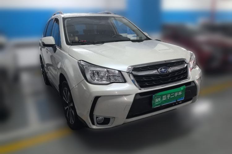 Used Subaru Forester 2016 2.0i Fashion Navigation Edition Front Right 45 Deg