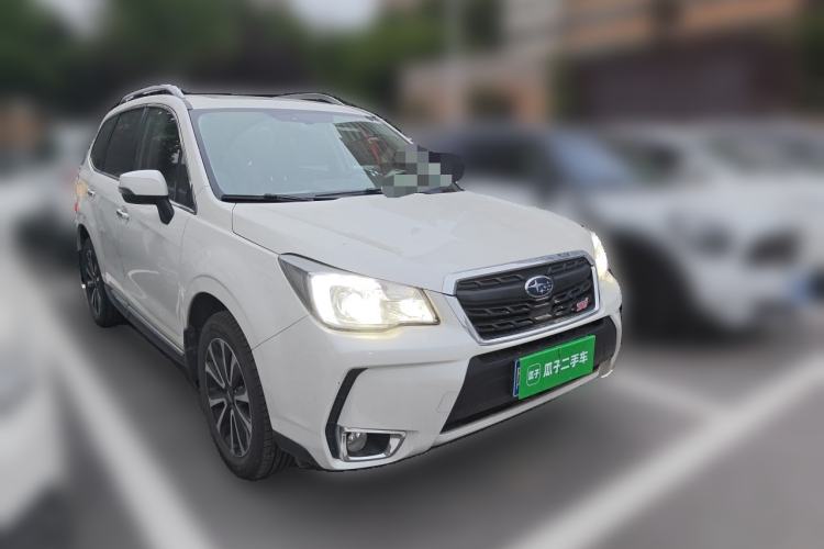 Used Subaru Forester 2016 2.0i Fashion Navigation Edition Front Right 45 Deg