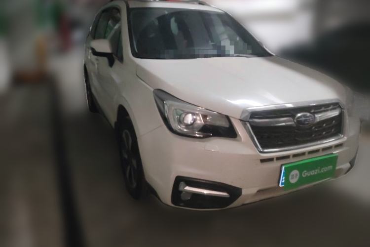 Used Subaru Forester 2016 2.5i Luxury Navigation Edition Front Right 45 Deg