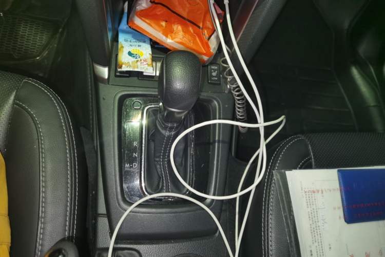 Used Subaru Forester 2016 2.0i Fashion Navigation Edition Gear Lever