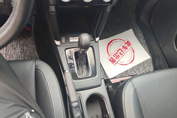 Used Subaru Forester 2016 2.0i Fashion Navigation Edition Gear Lever