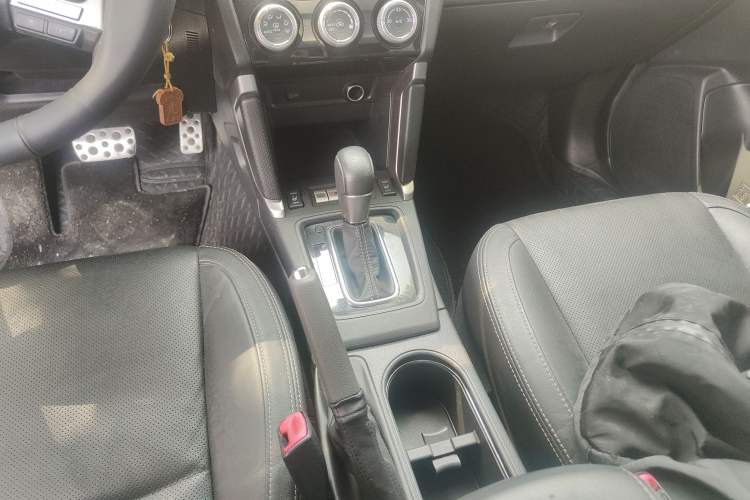 Used Subaru Forester 2016 2.0i Fashion Navigation Edition Gear Lever