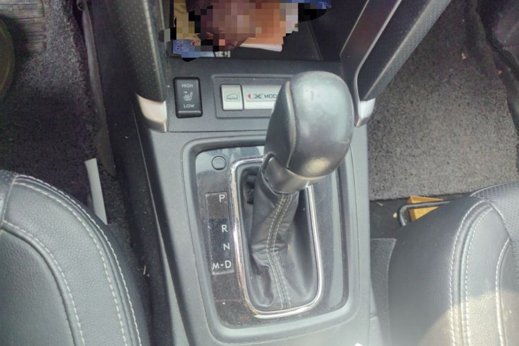 Used Subaru Forester 2016 2.0i Fashion Navigation Edition Gear Lever