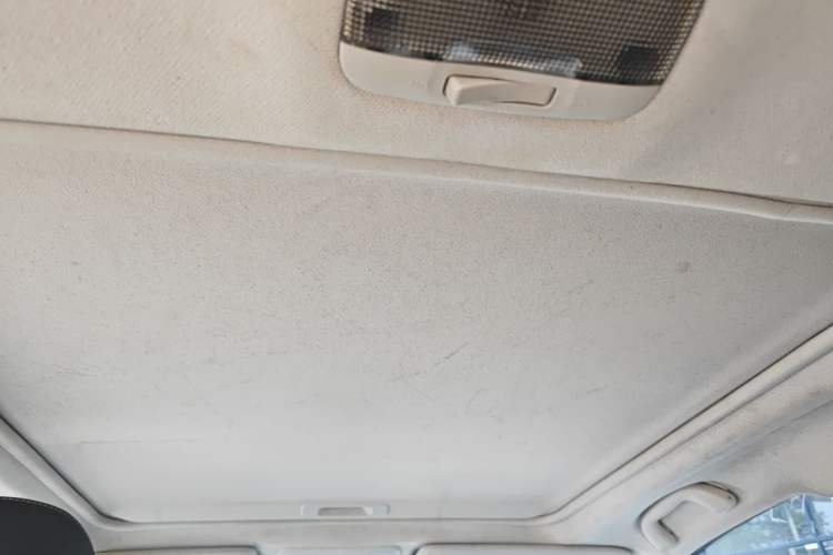 Used Subaru Forester 2016 2.0i Luxury Navigation Edition Headliner