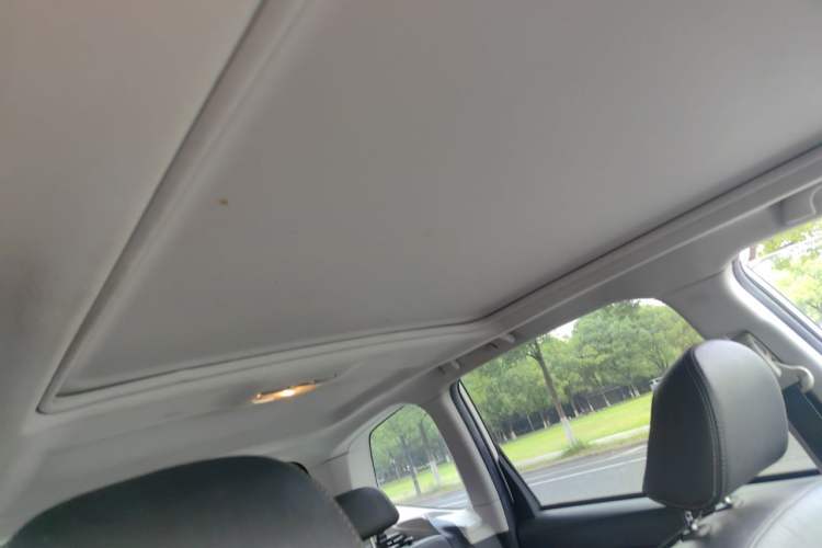 Used Subaru Forester 2016 2.0i Fashion Navigation Edition Headliner