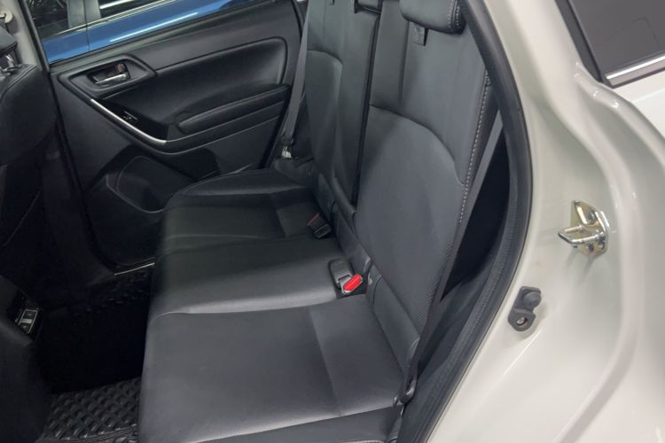 Used Subaru Forester 2016 2.5i Prestige Navigation Edition Interior 1