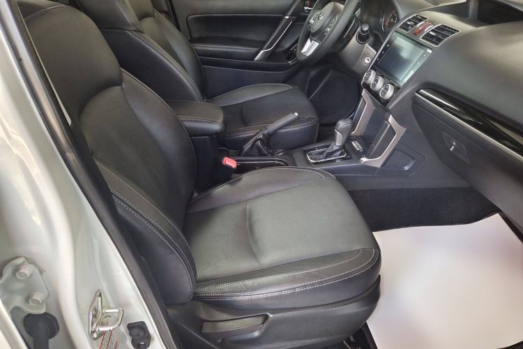 Used Subaru Forester 2016 2.0i Fashion Navigation Edition Interior 10