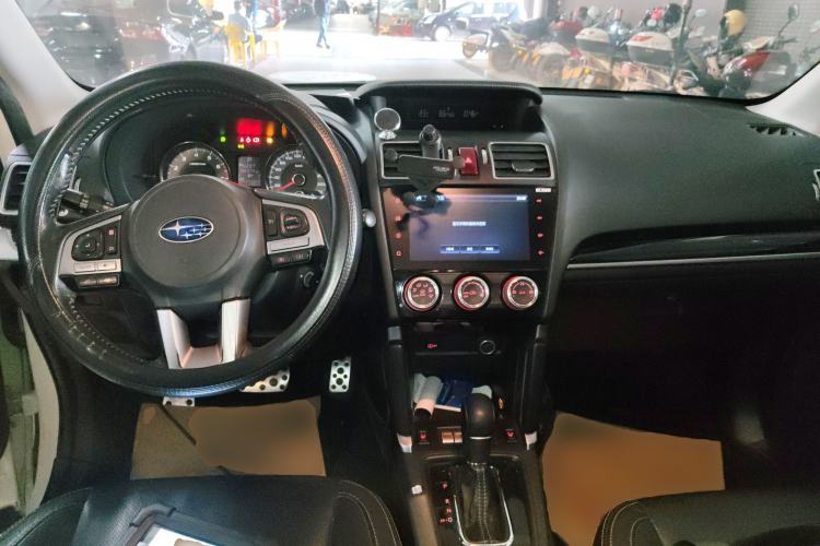 Used Subaru Forester 2016 2.0i Fashion Navigation Edition Interior 2