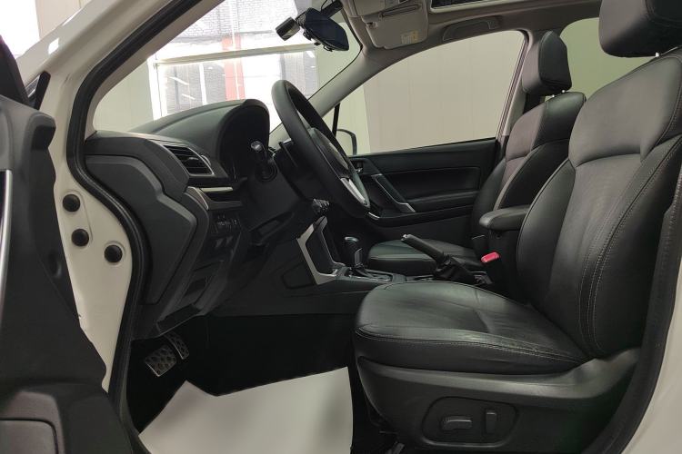 Used Subaru Forester 2016 2.0i Fashion Navigation Edition Interior 3