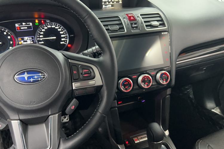 Used Subaru Forester 2016 2.5i Prestige Navigation Edition Interior 3