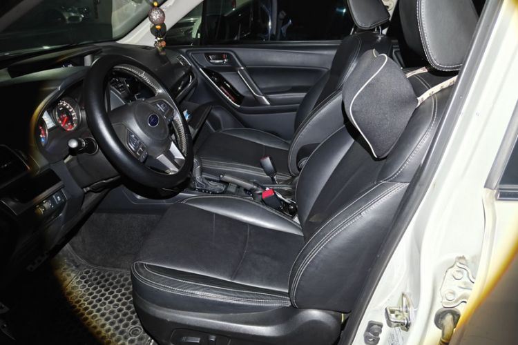 Used Subaru Forester 2016 2.0i Fashion Navigation Edition Interior 3