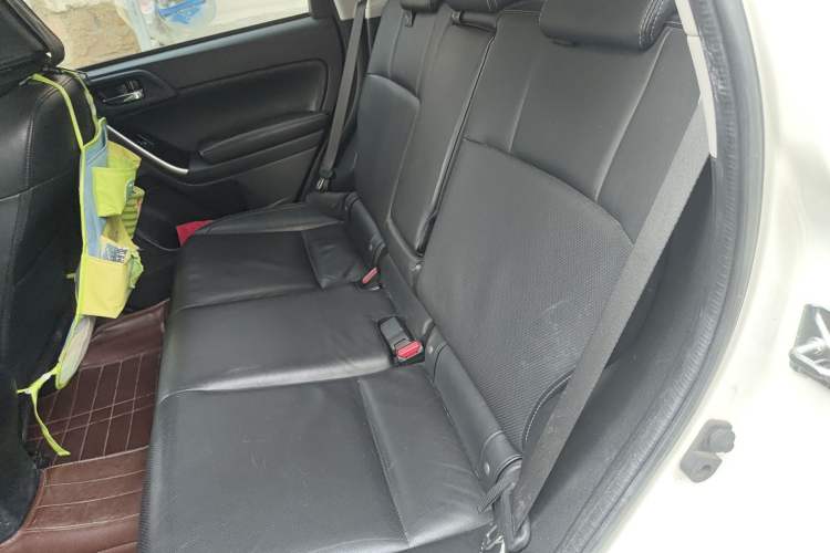 Used Subaru Forester 2016 2.0i Fashion Navigation Edition Interior 4