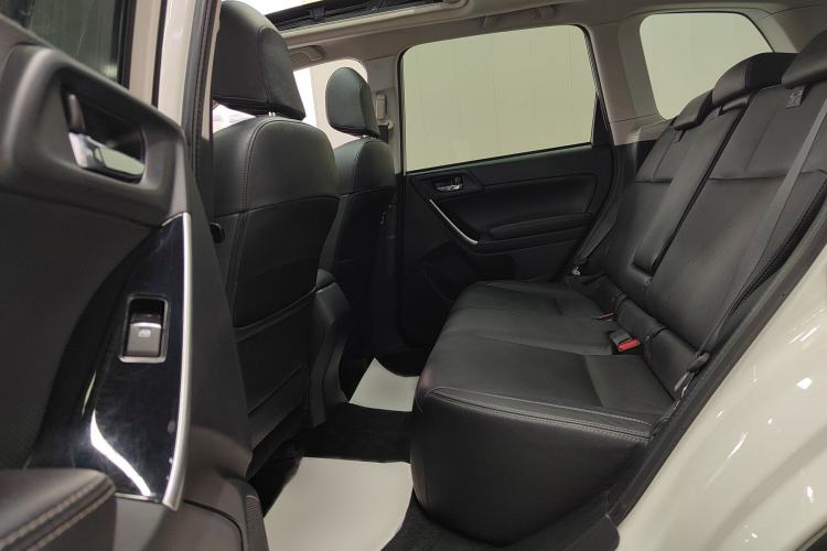 Used Subaru Forester 2016 2.0i Fashion Navigation Edition Interior 5