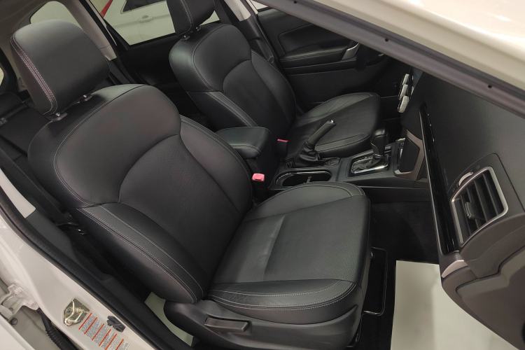 Used Subaru Forester 2016 2.0i Fashion Navigation Edition Interior 8